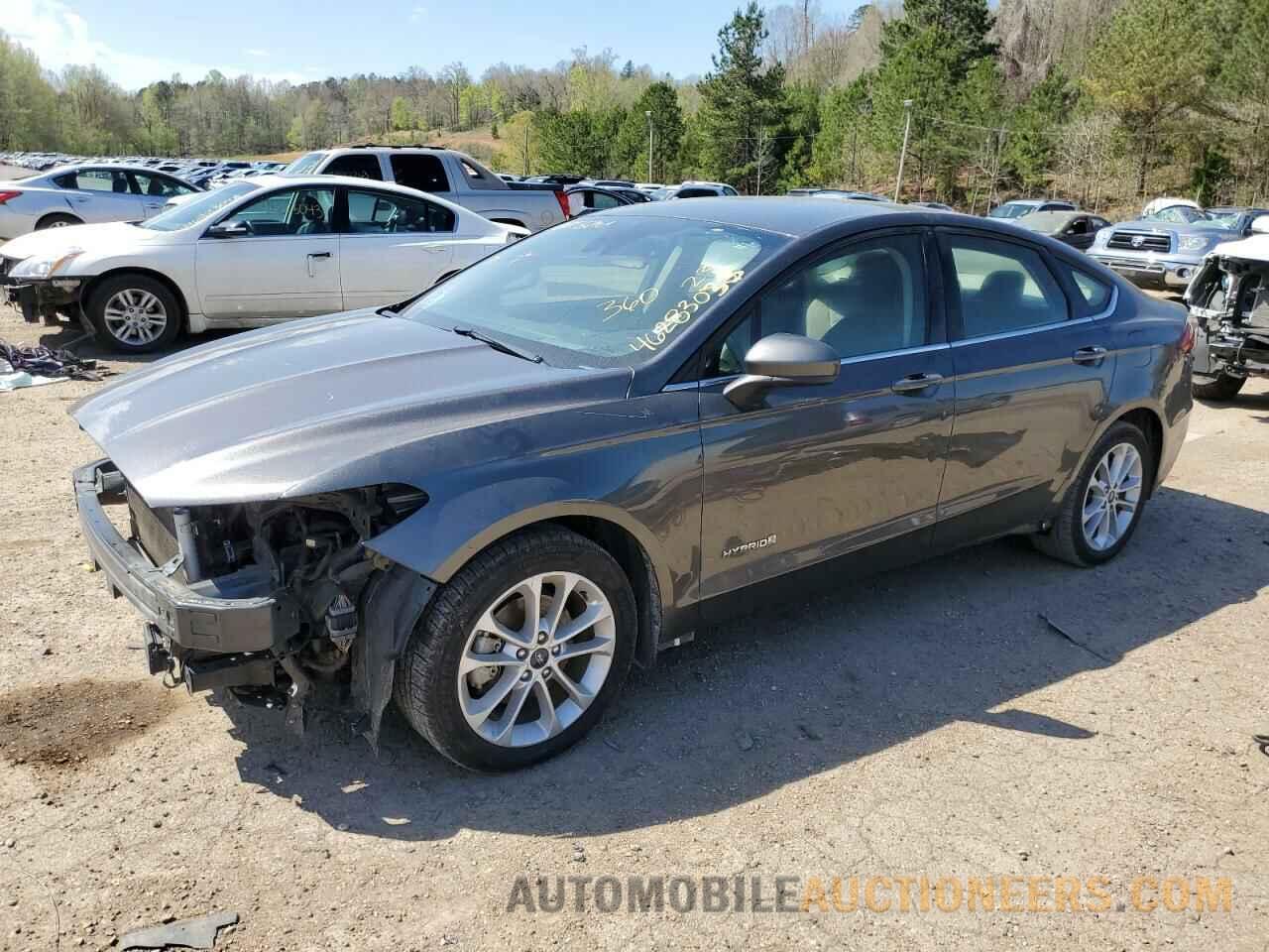 3FA6P0LU0KR225368 FORD FUSION 2019