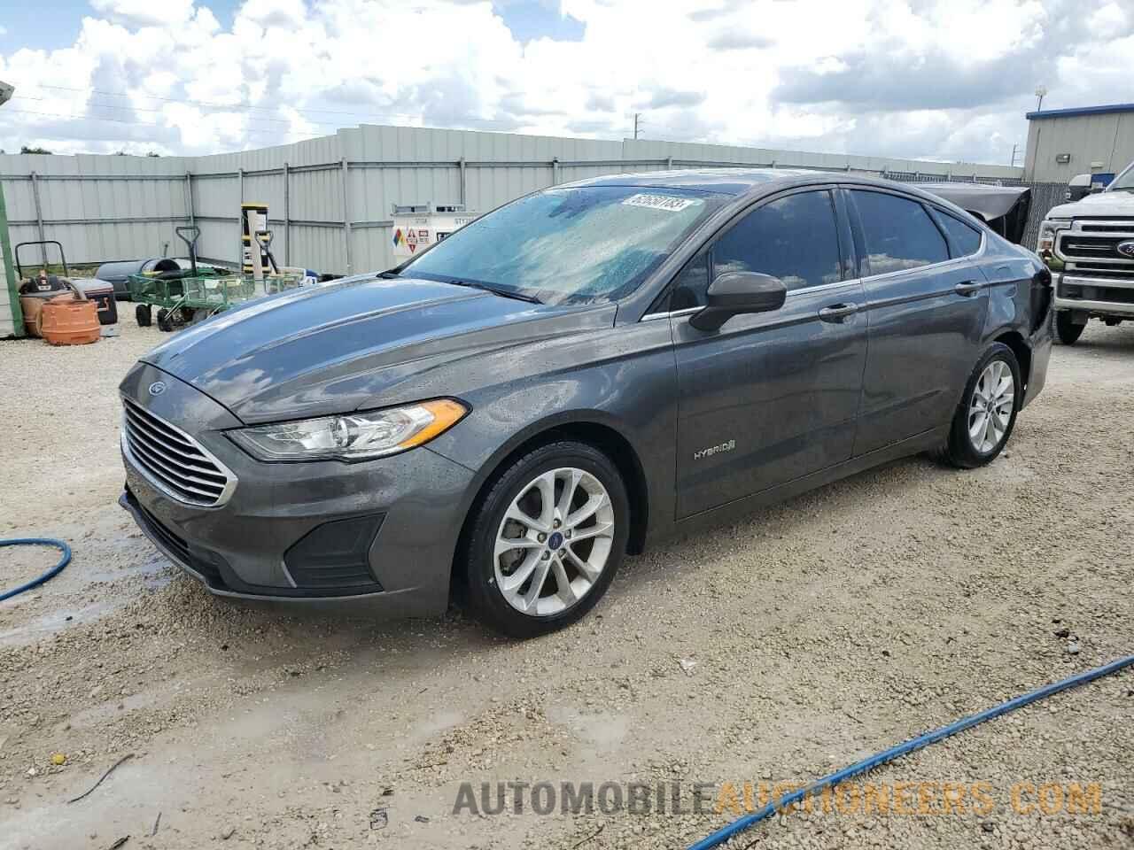 3FA6P0LU0KR240338 FORD FUSION 2019