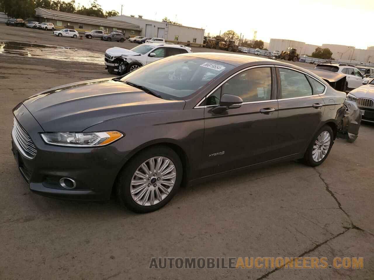 3FA6P0LU1FR151352 FORD FUSION 2015