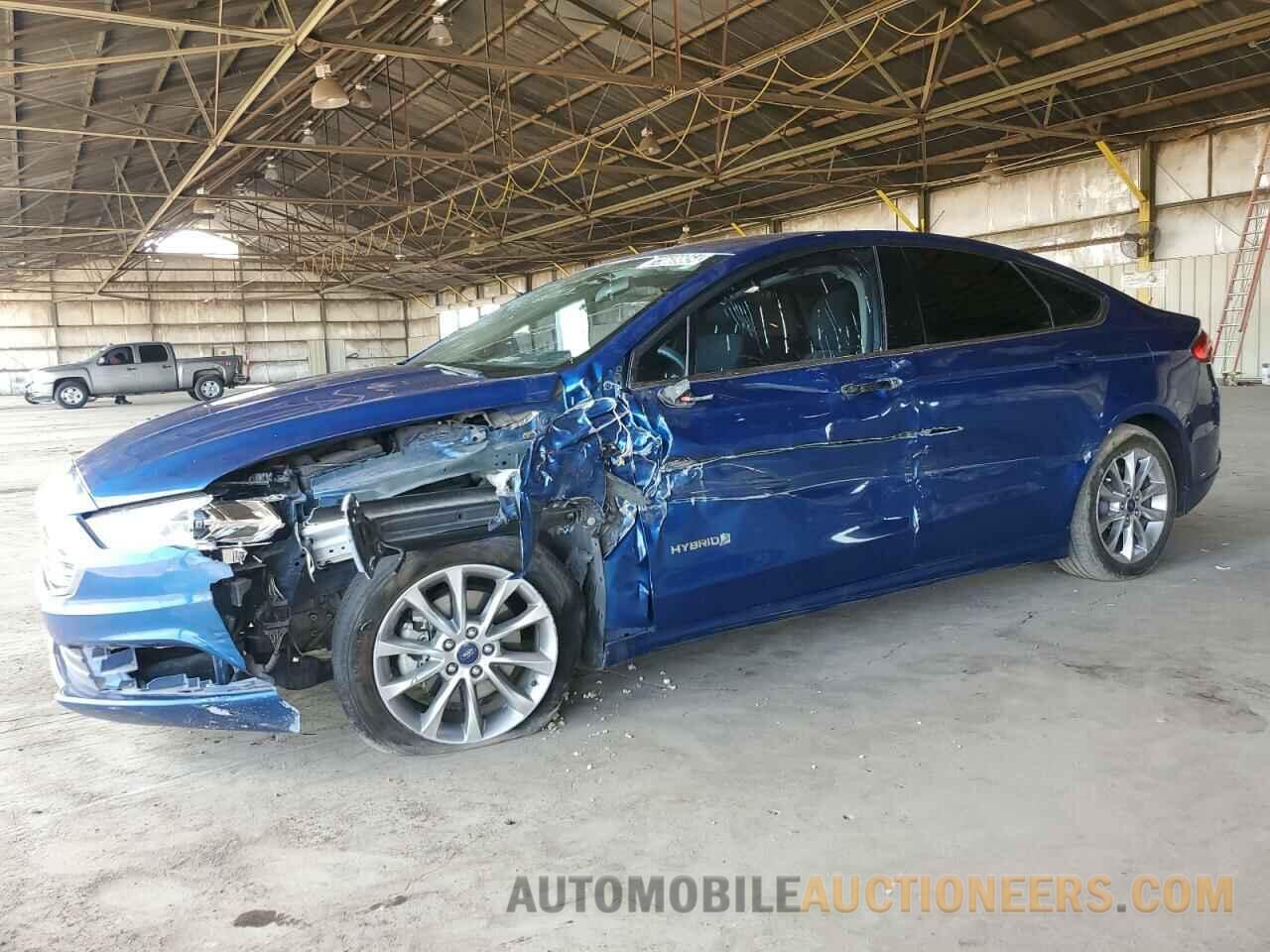 3FA6P0LU1HR325911 FORD FUSION 2017