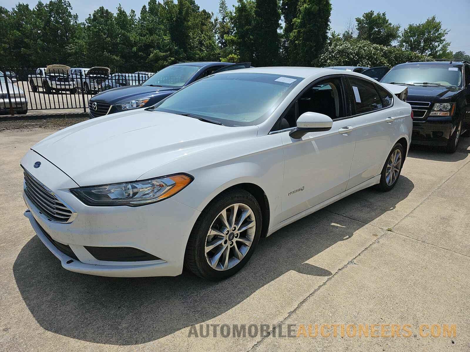 3FA6P0LU1HR380844 Ford Fusion Hybrid 2017