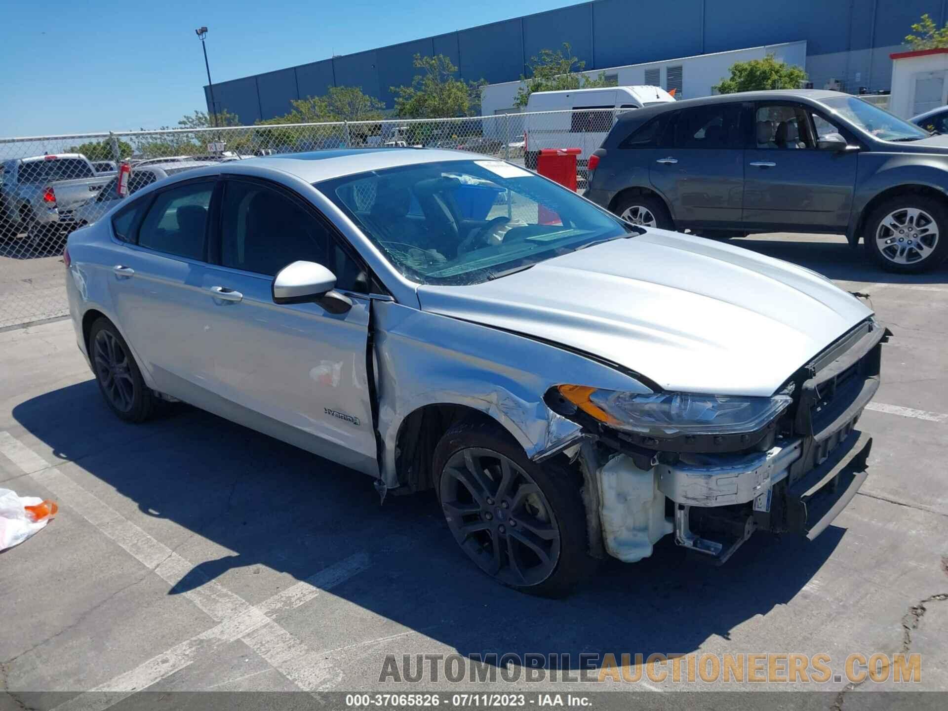 3FA6P0LU1JR102998 FORD FUSION HYBRID 2018