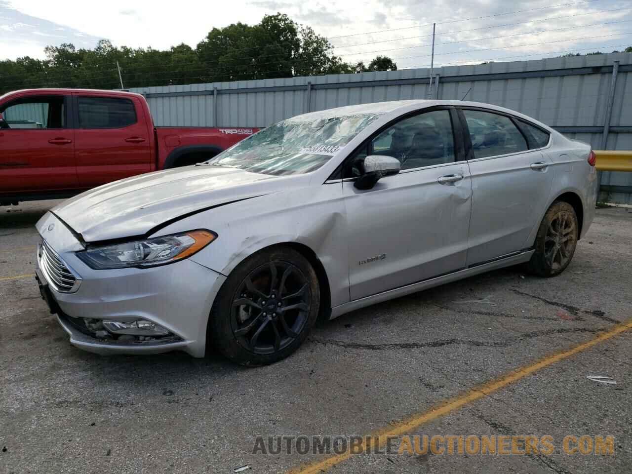 3FA6P0LU1JR117209 FORD FUSION 2018