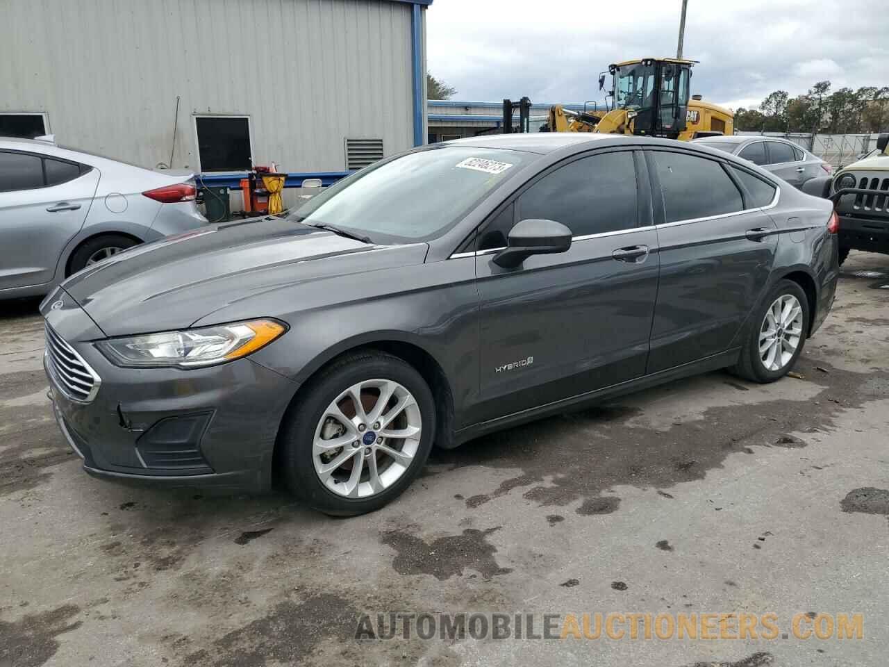 3FA6P0LU1KR121407 FORD FUSION 2019