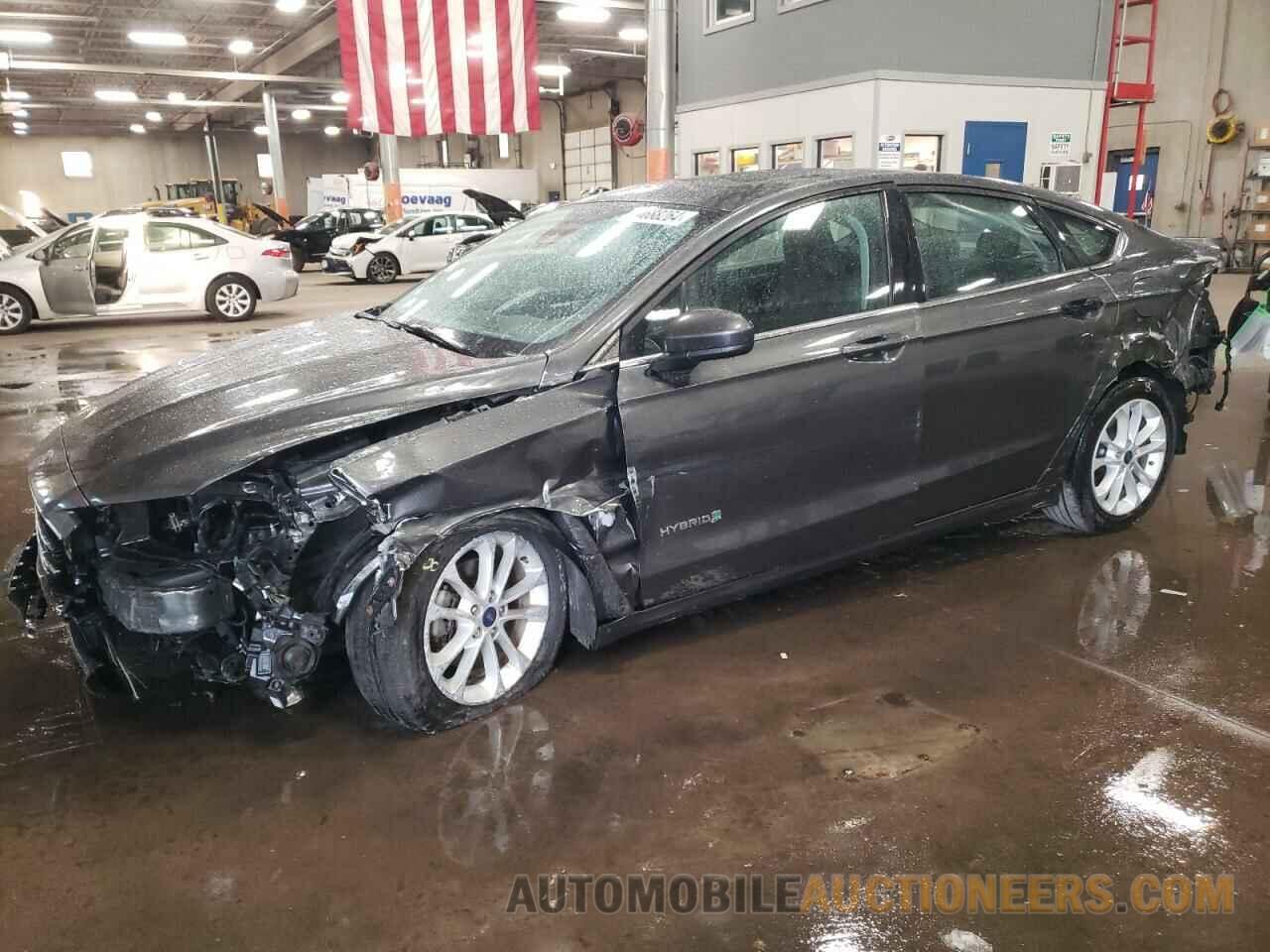 3FA6P0LU1KR134139 FORD FUSION 2019