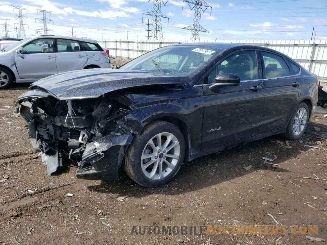 3FA6P0LU1KR139986 FORD FUSION 2019