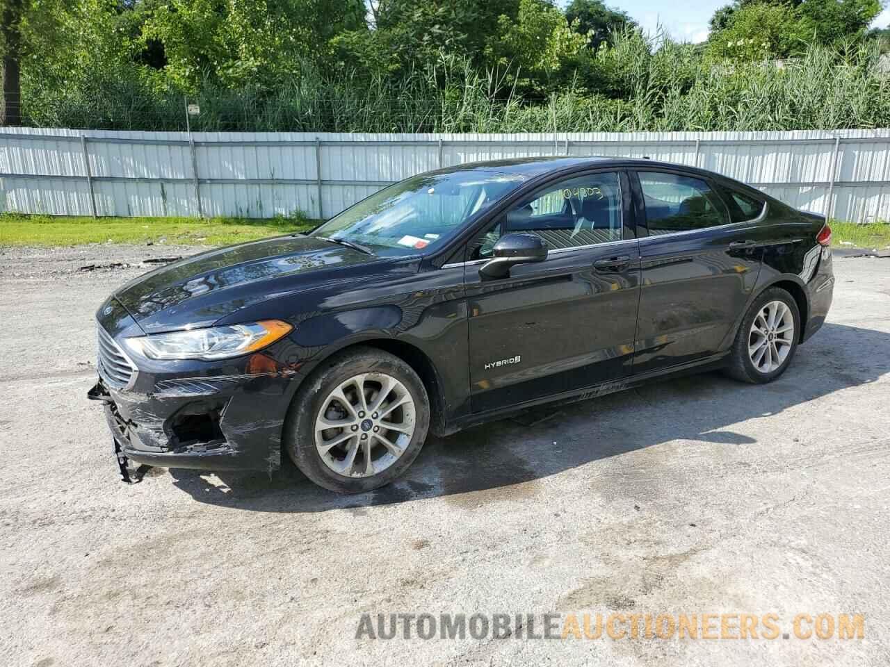 3FA6P0LU1KR156979 FORD FUSION 2019