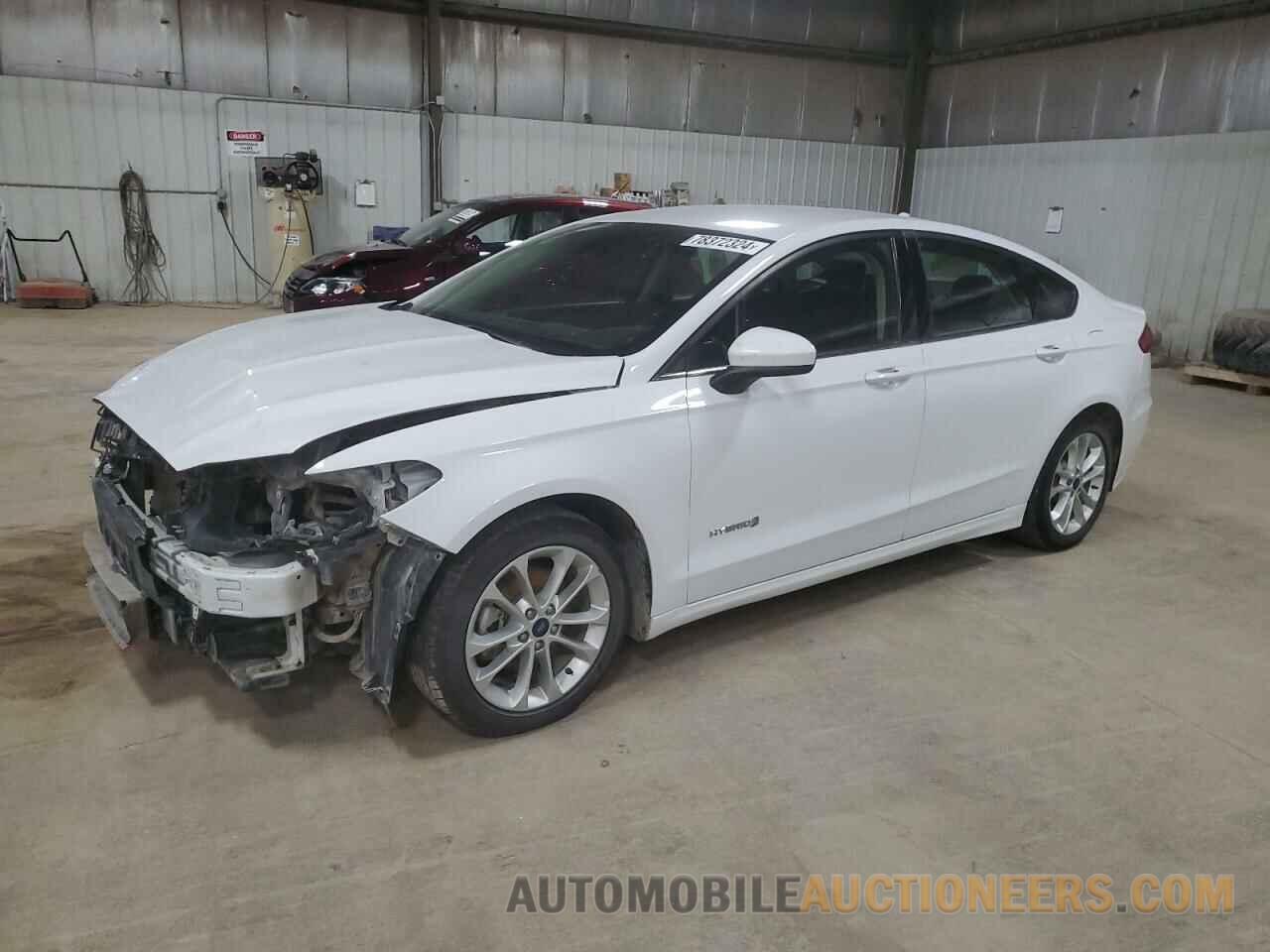 3FA6P0LU1KR180246 FORD FUSION 2019