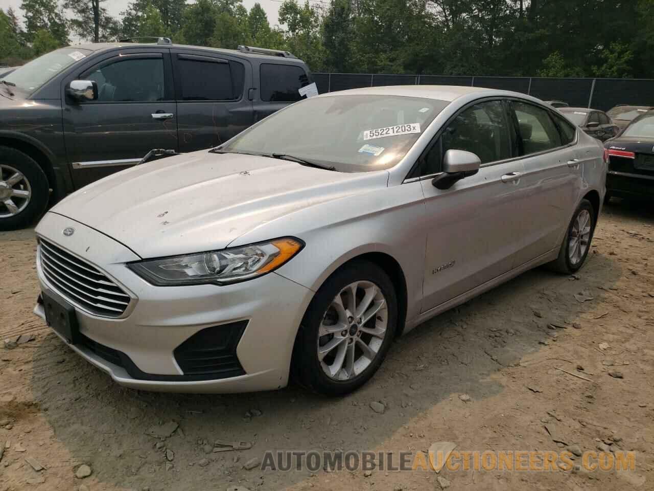 3FA6P0LU1KR257150 FORD FUSION 2019