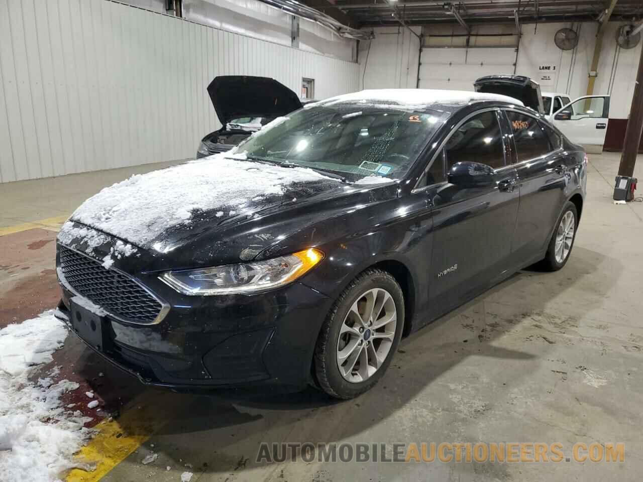 3FA6P0LU1KR285420 FORD FUSION 2019