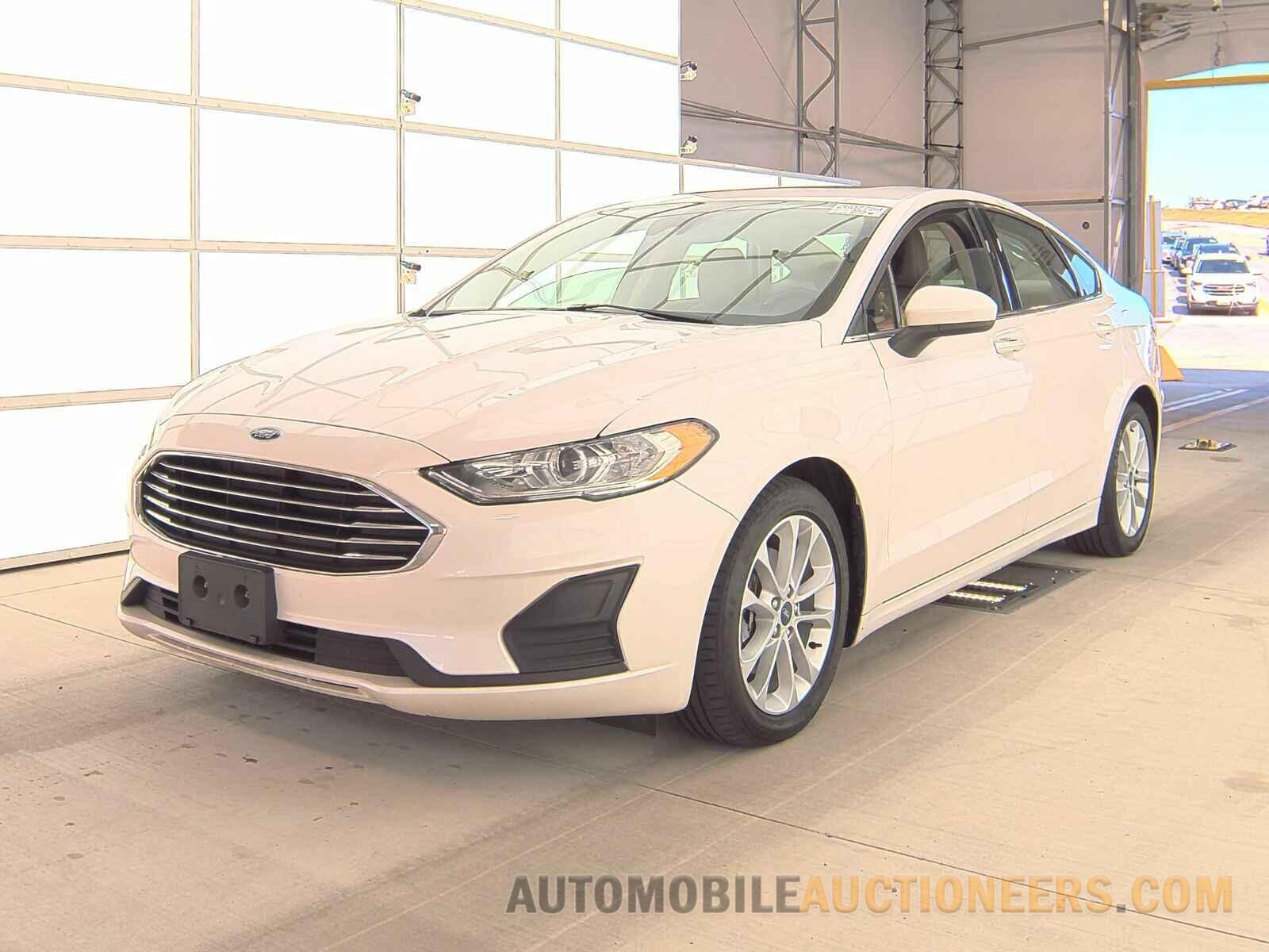 3FA6P0LU1LR155882 Ford Fusion Hybrid 2020