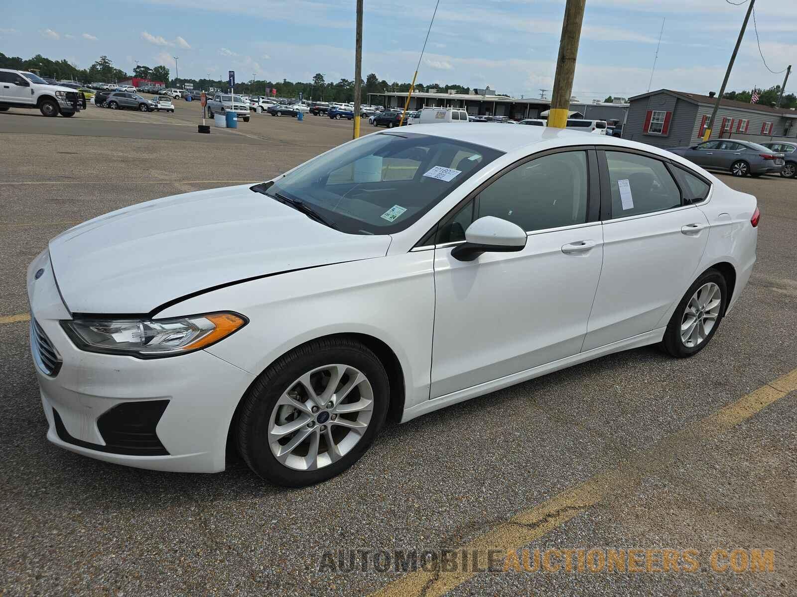 3FA6P0LU1LR195590 Ford Fusion Hybrid 2020