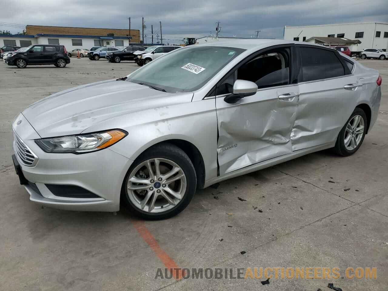 3FA6P0LU2JR140076 FORD FUSION 2018