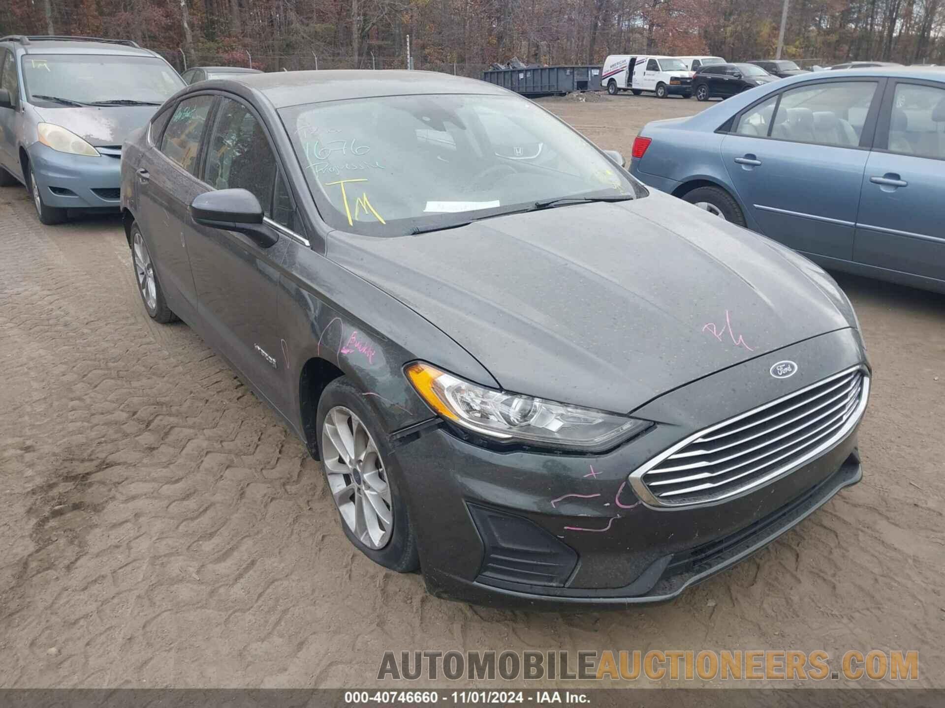 3FA6P0LU2KR107094 FORD FUSION HYBRID 2019