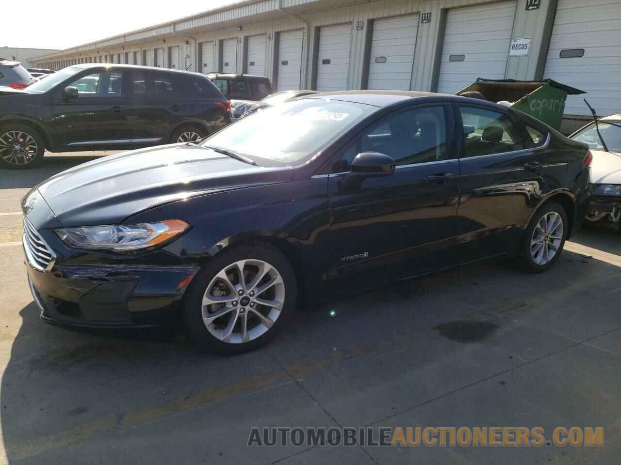 3FA6P0LU2KR129662 FORD FUSION 2019