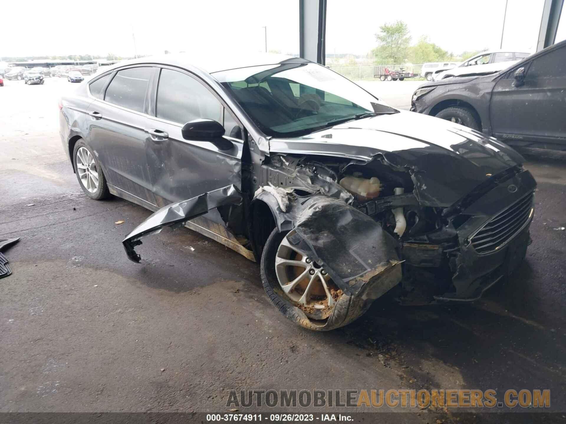 3FA6P0LU2KR143934 FORD FUSION HYBRID 2019