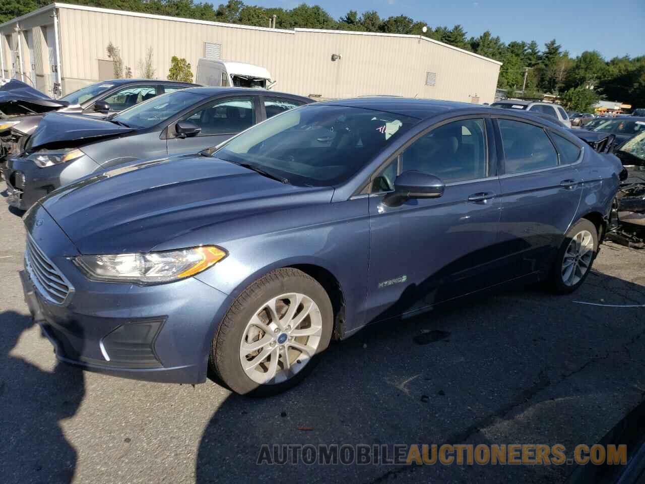 3FA6P0LU2KR156716 FORD FUSION 2019