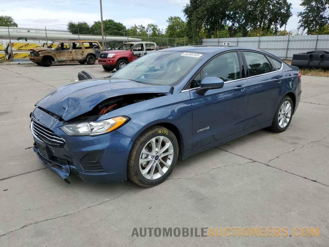 3FA6P0LU2KR177808 FORD FUSION 2019