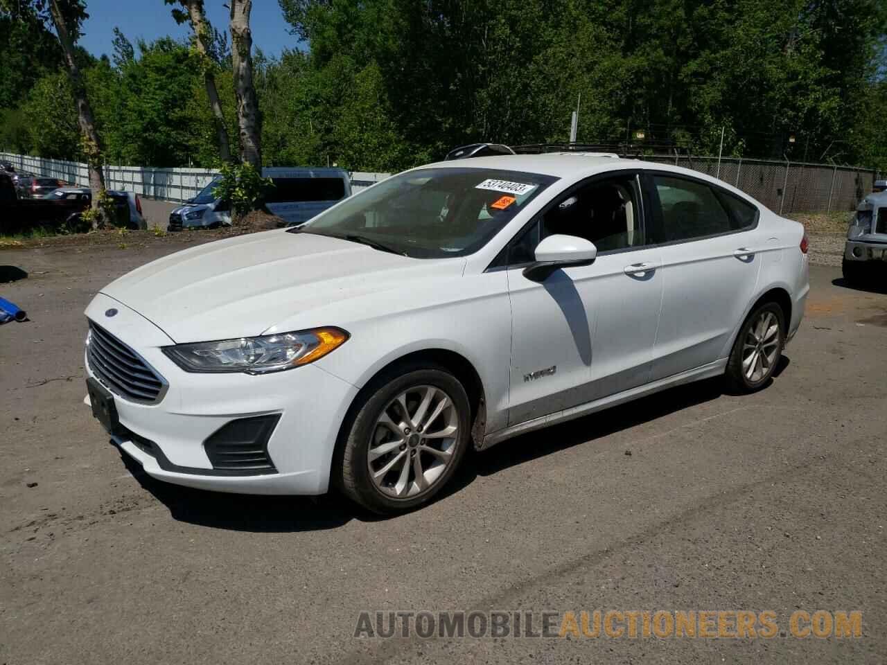 3FA6P0LU2KR272160 FORD FUSION 2019