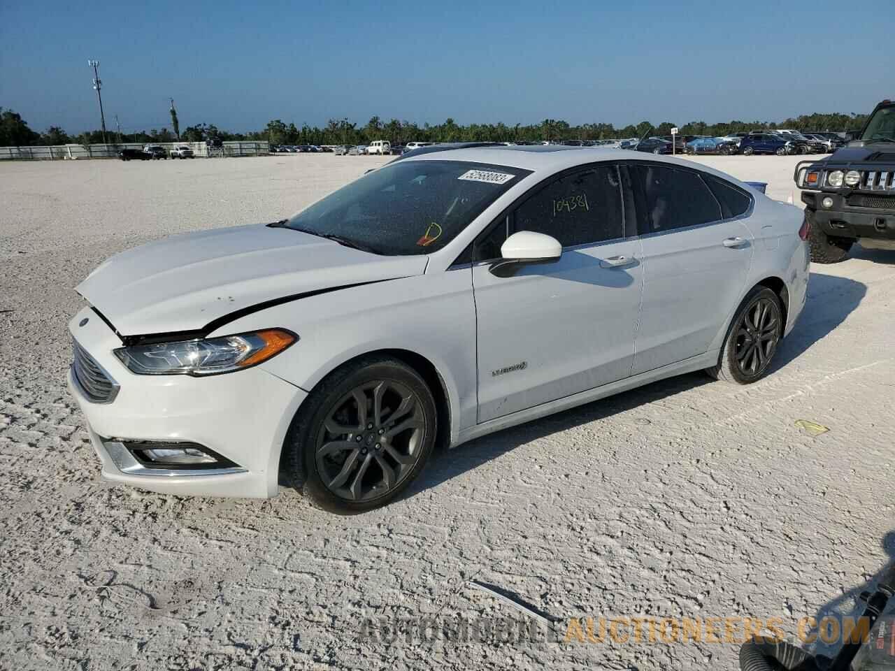 3FA6P0LU3JR169621 FORD FUSION 2018