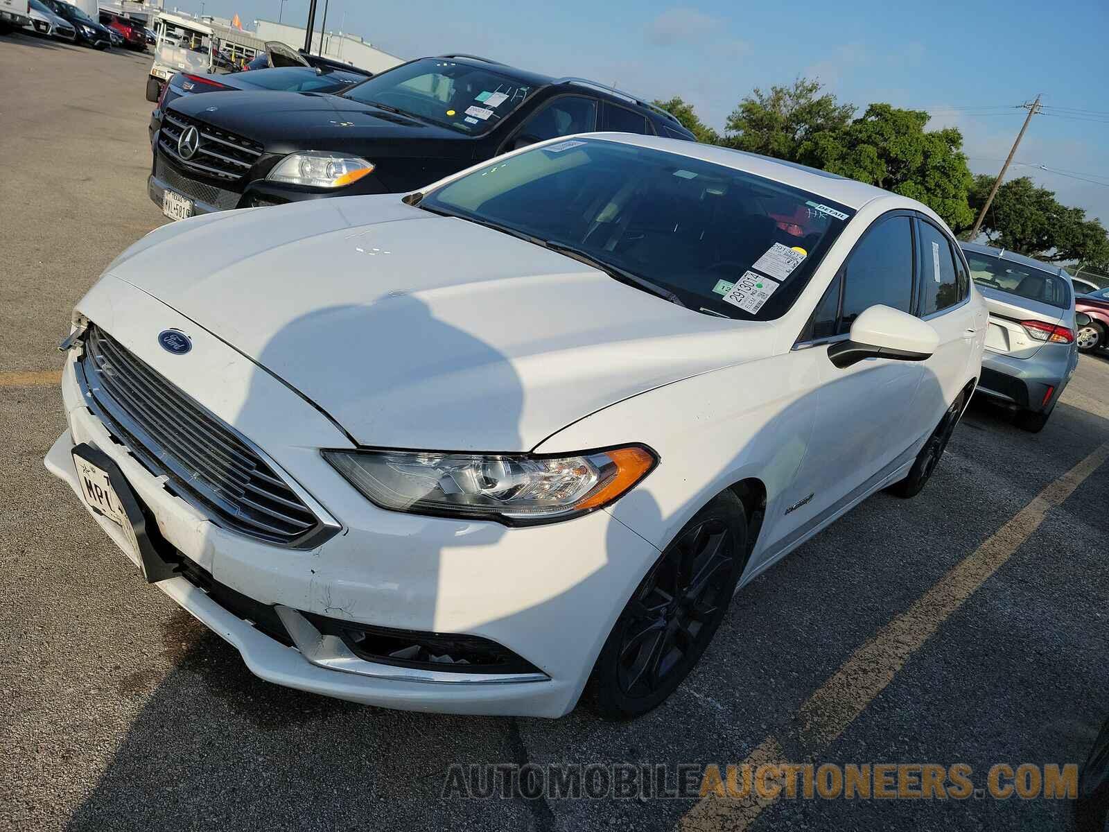 3FA6P0LU3JR207011 Ford Fusion Hybrid 2018