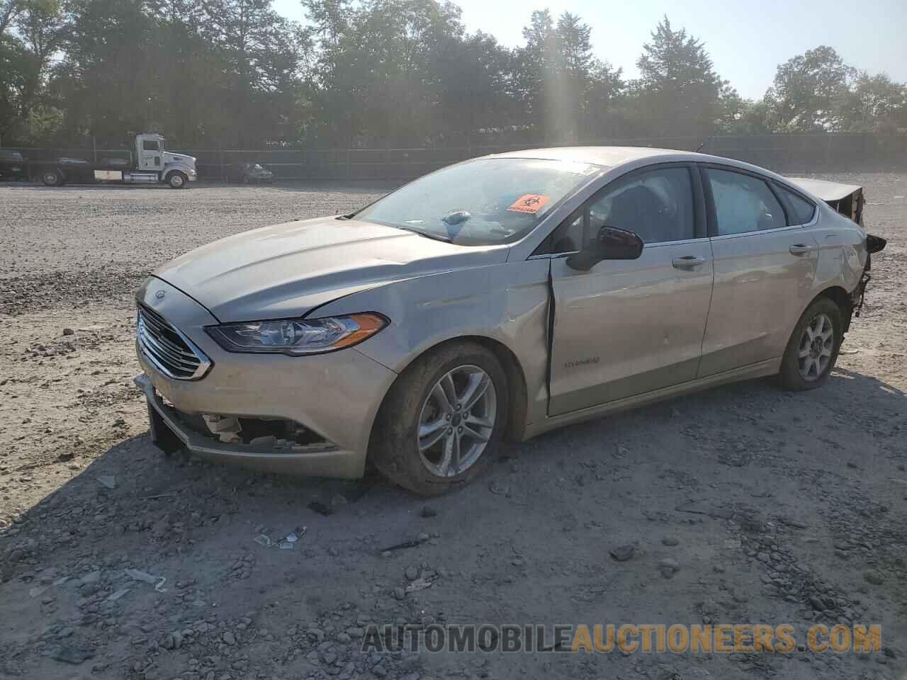 3FA6P0LU3JR235388 FORD FUSION 2018