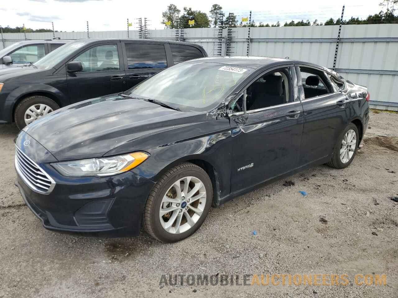 3FA6P0LU3KR105192 FORD FUSION 2019