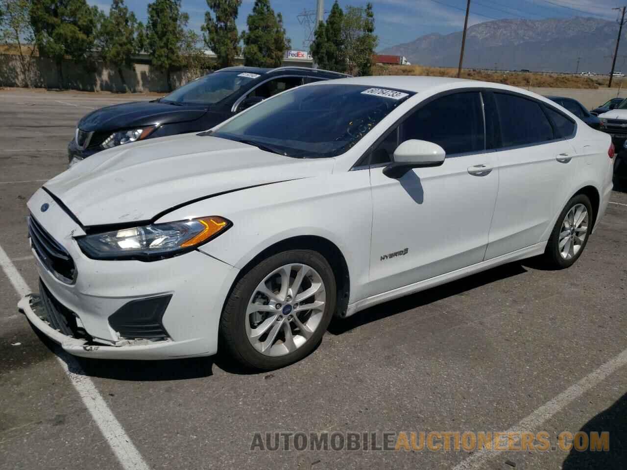 3FA6P0LU3KR110540 FORD FUSION 2019