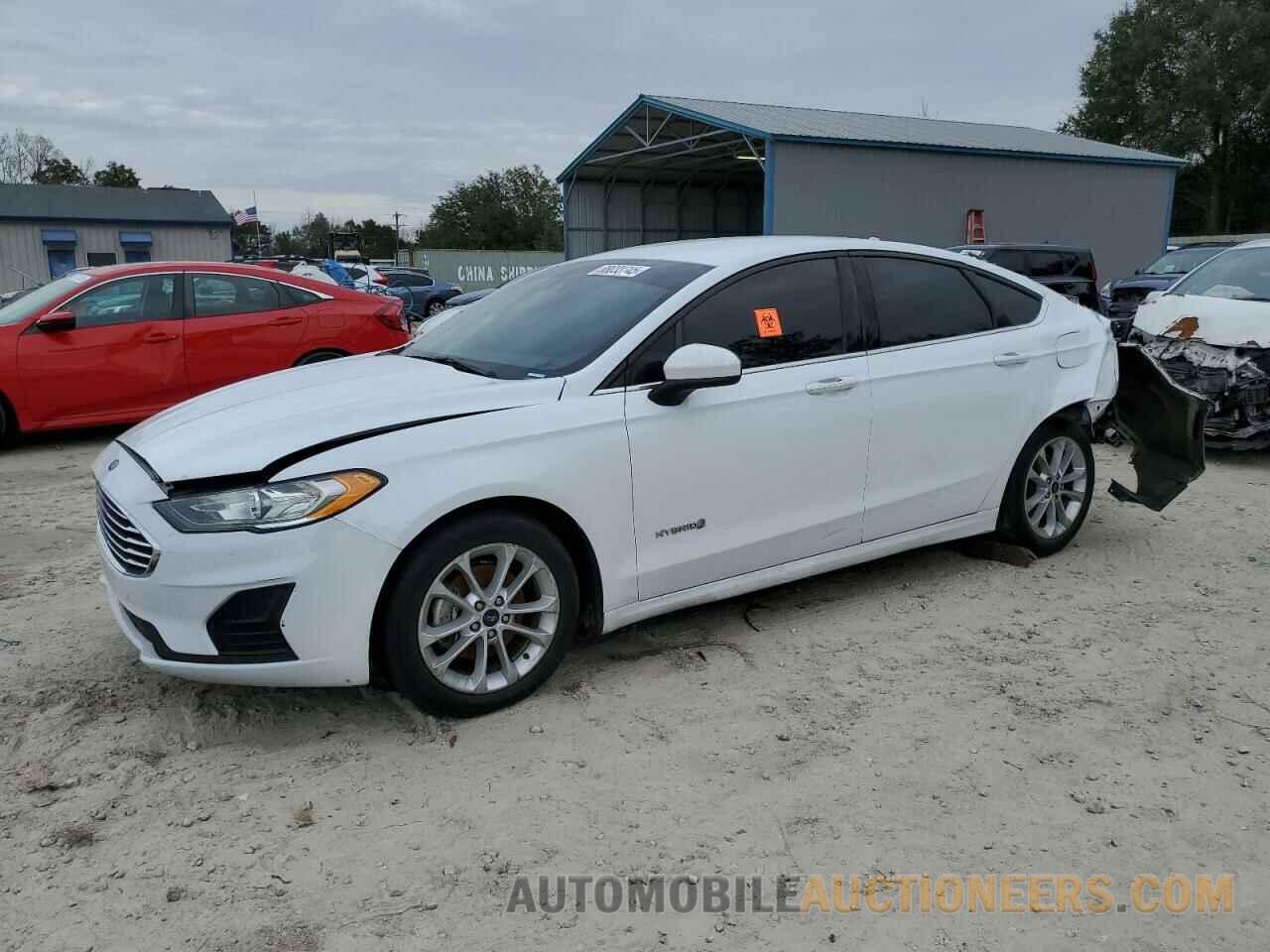 3FA6P0LU3KR187960 FORD FUSION 2019