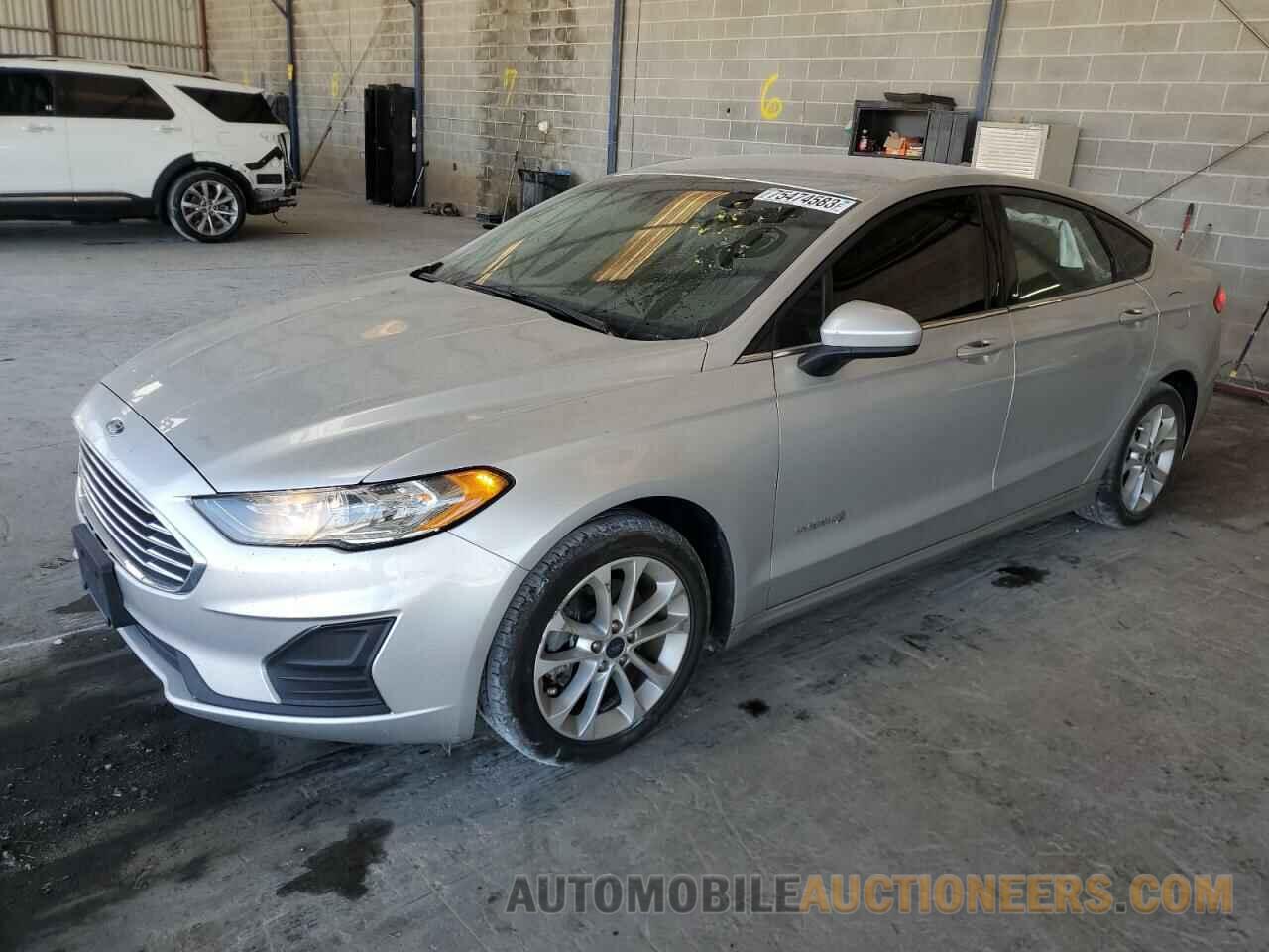 3FA6P0LU3KR210850 FORD FUSION 2019