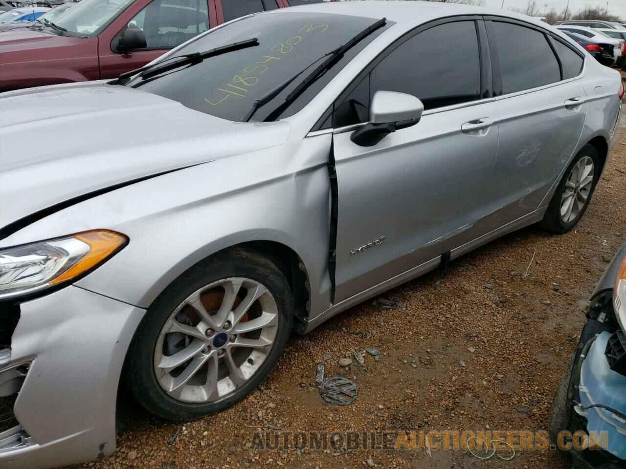 3FA6P0LU3KR224912 FORD FUSION 2019