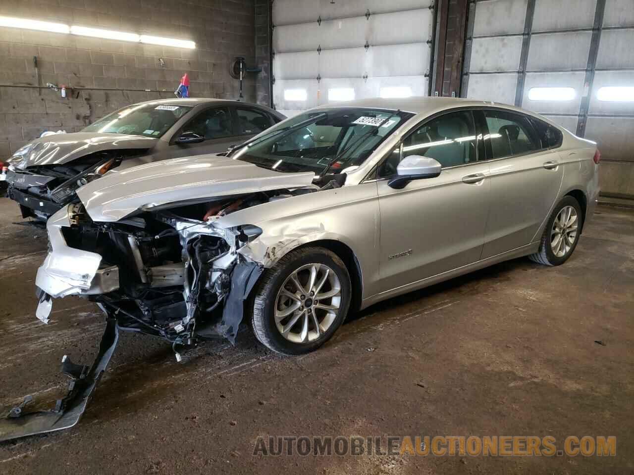 3FA6P0LU3KR226322 FORD FUSION 2019