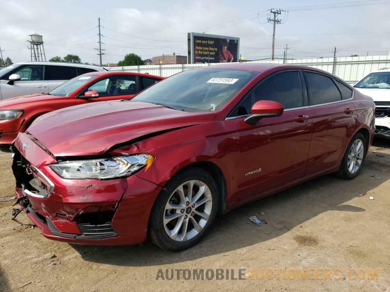 3FA6P0LU3KR240074 FORD FUSION 2019