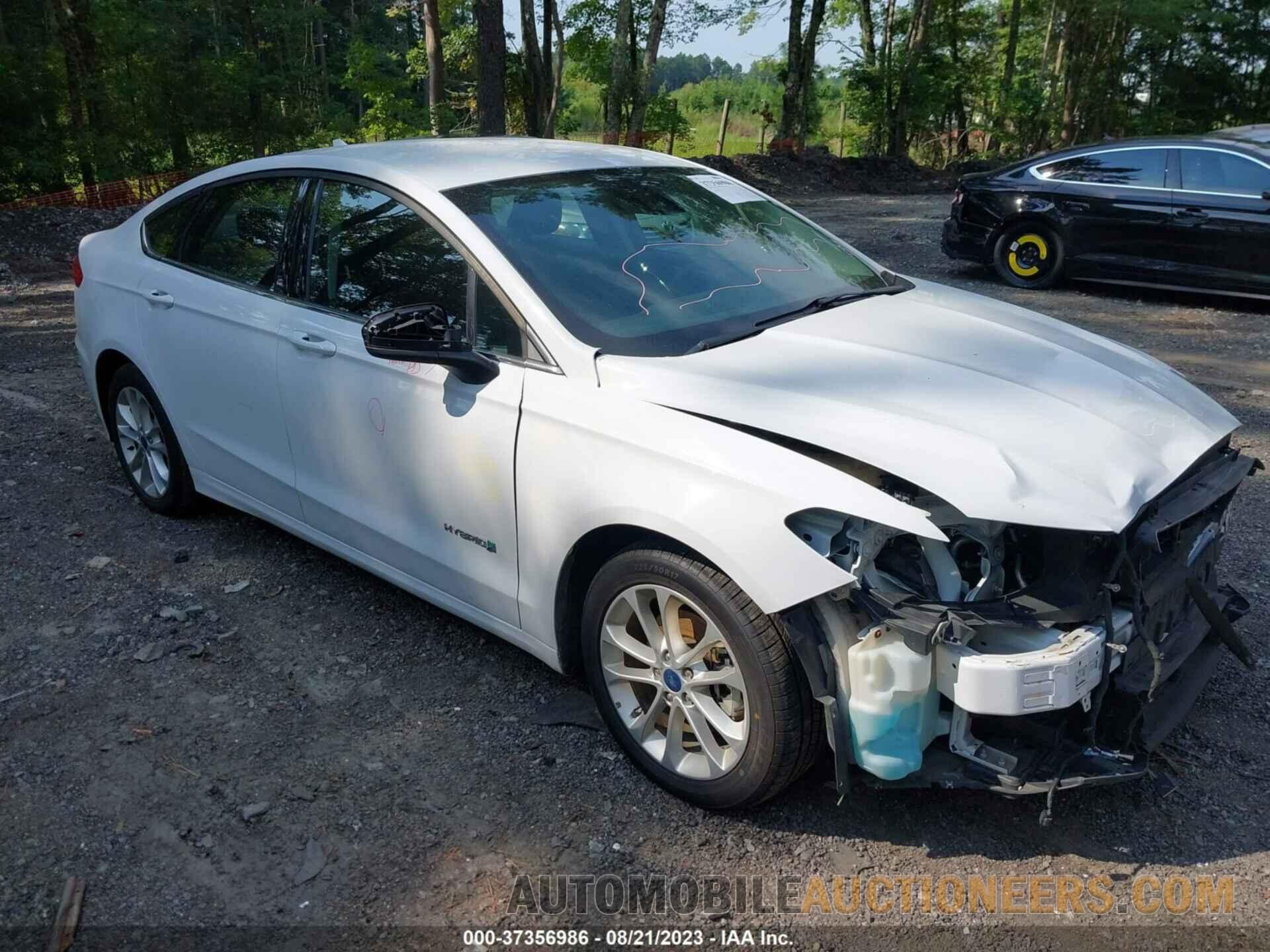 3FA6P0LU3KR241368 FORD FUSION 2019