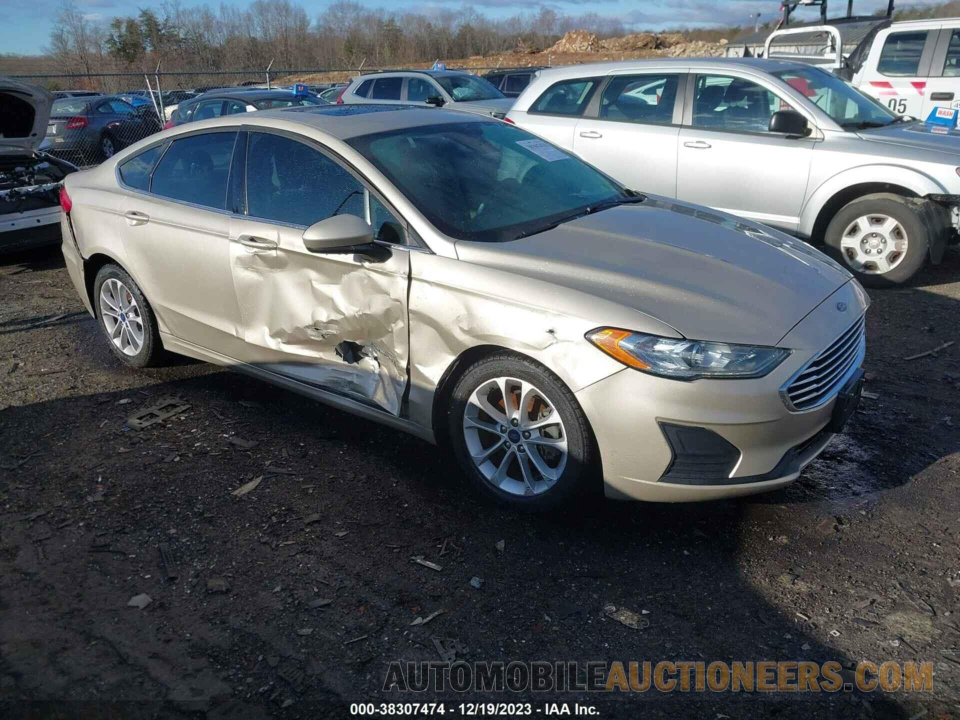 3FA6P0LU3KR272622 FORD FUSION HYBRID 2019