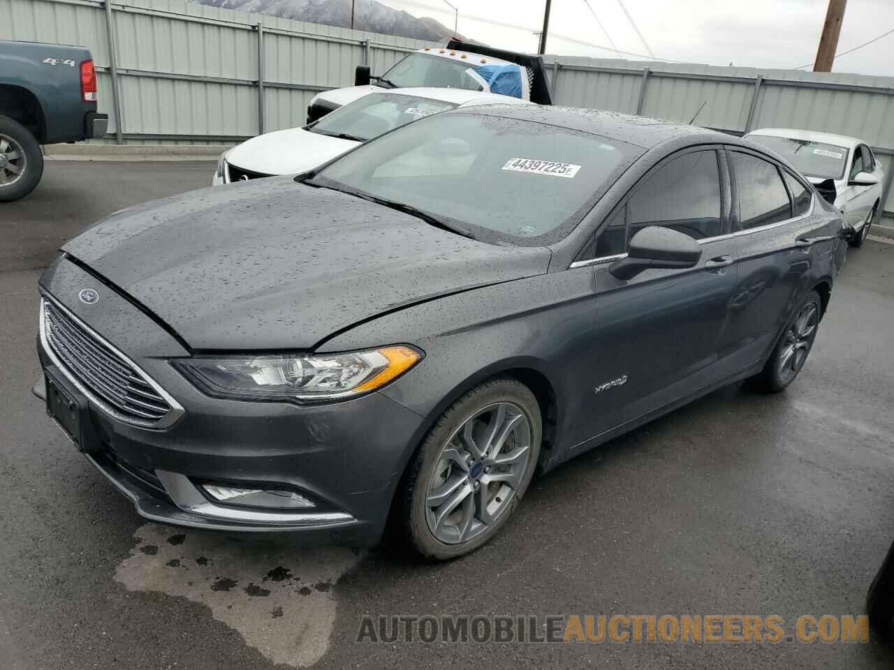 3FA6P0LU4HR224068 FORD FUSION 2017