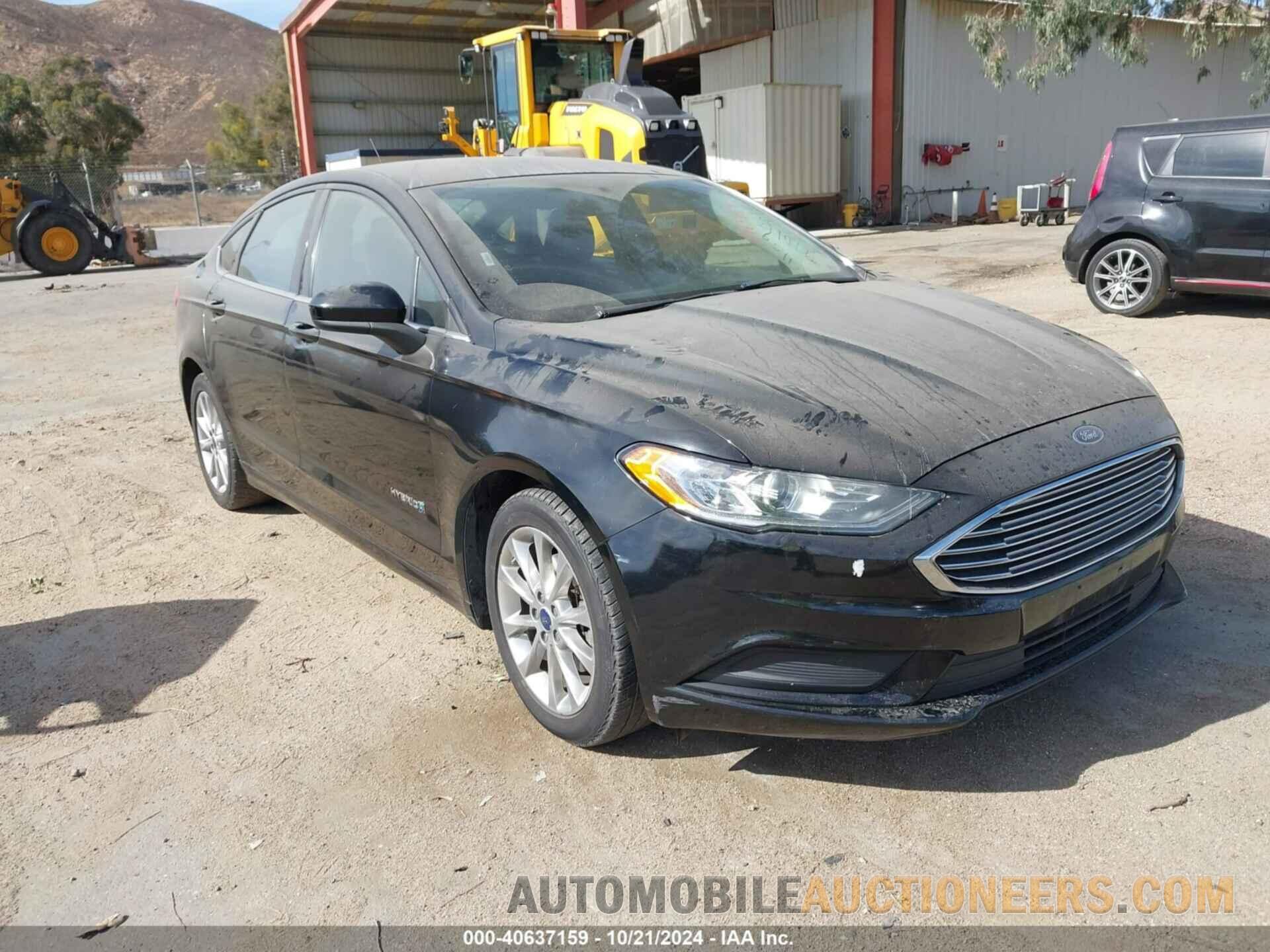 3FA6P0LU4HR266059 FORD FUSION HYBRID 2017