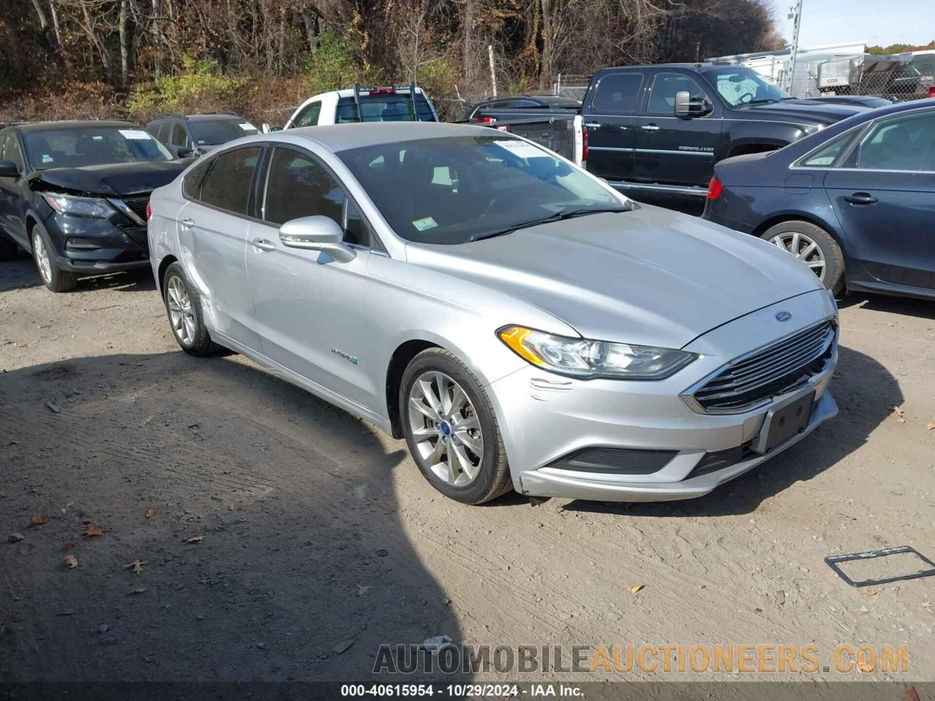 3FA6P0LU4HR301182 FORD FUSION HYBRID 2017