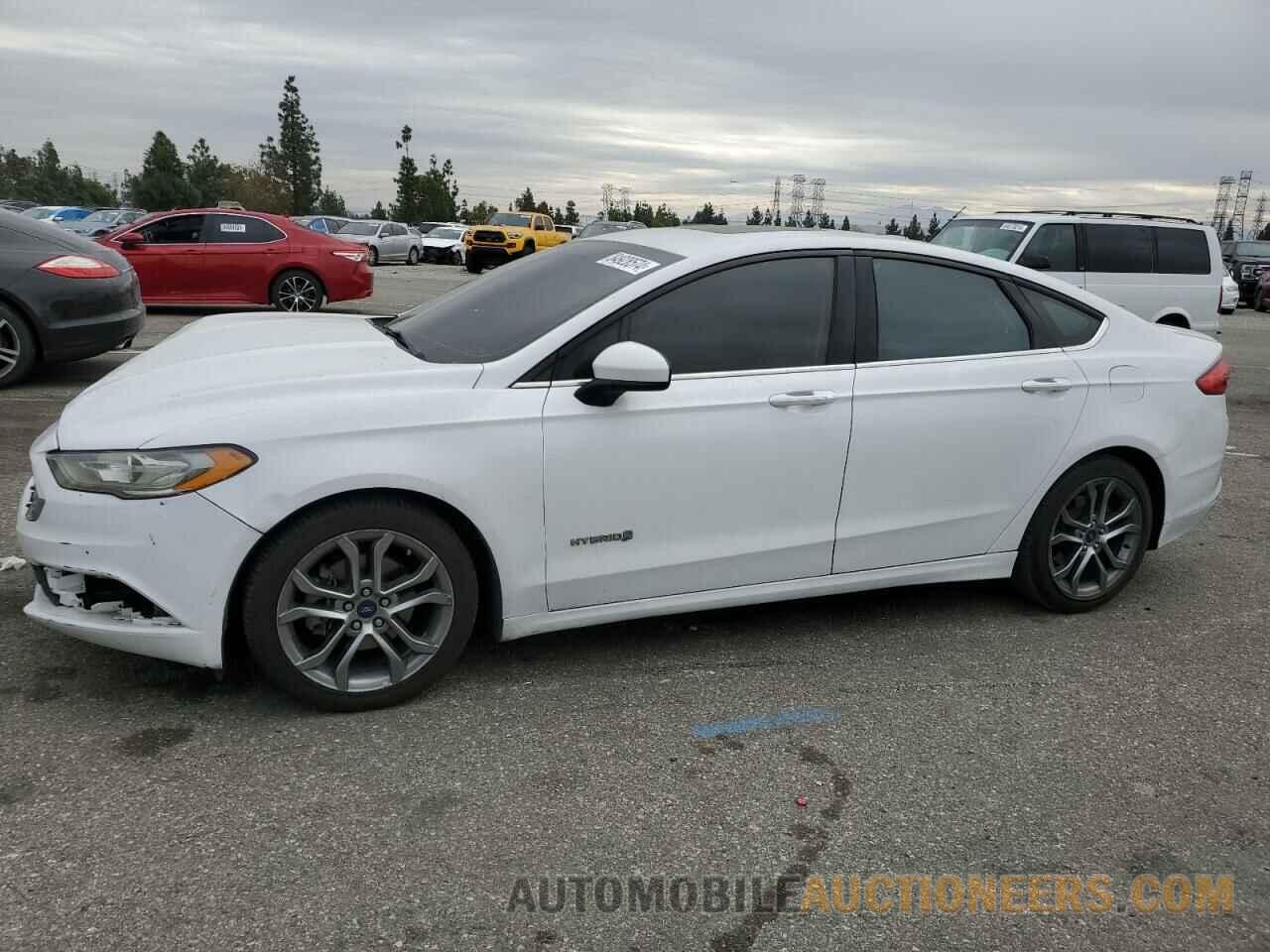 3FA6P0LU4HR325174 FORD FUSION 2017