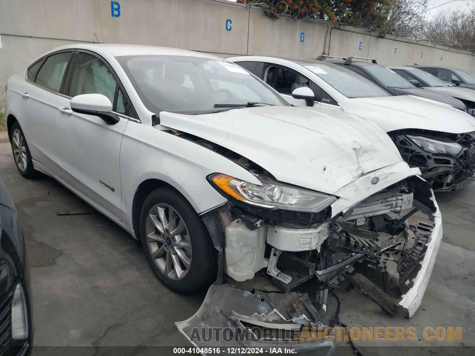 3FA6P0LU4HR381406 FORD FUSION HYBRID 2017