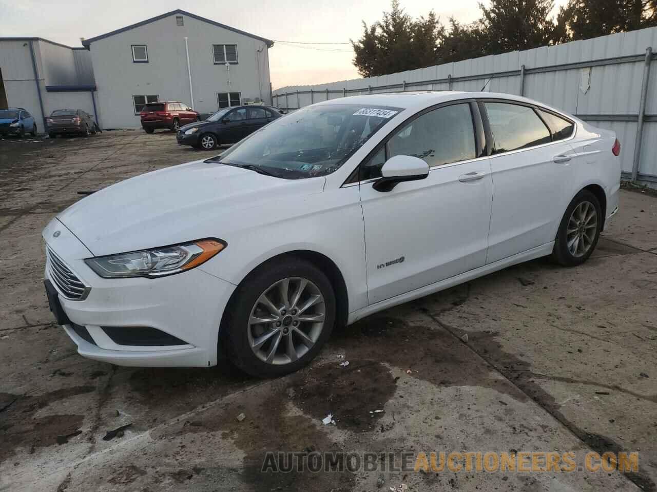 3FA6P0LU4HR387299 FORD FUSION 2017