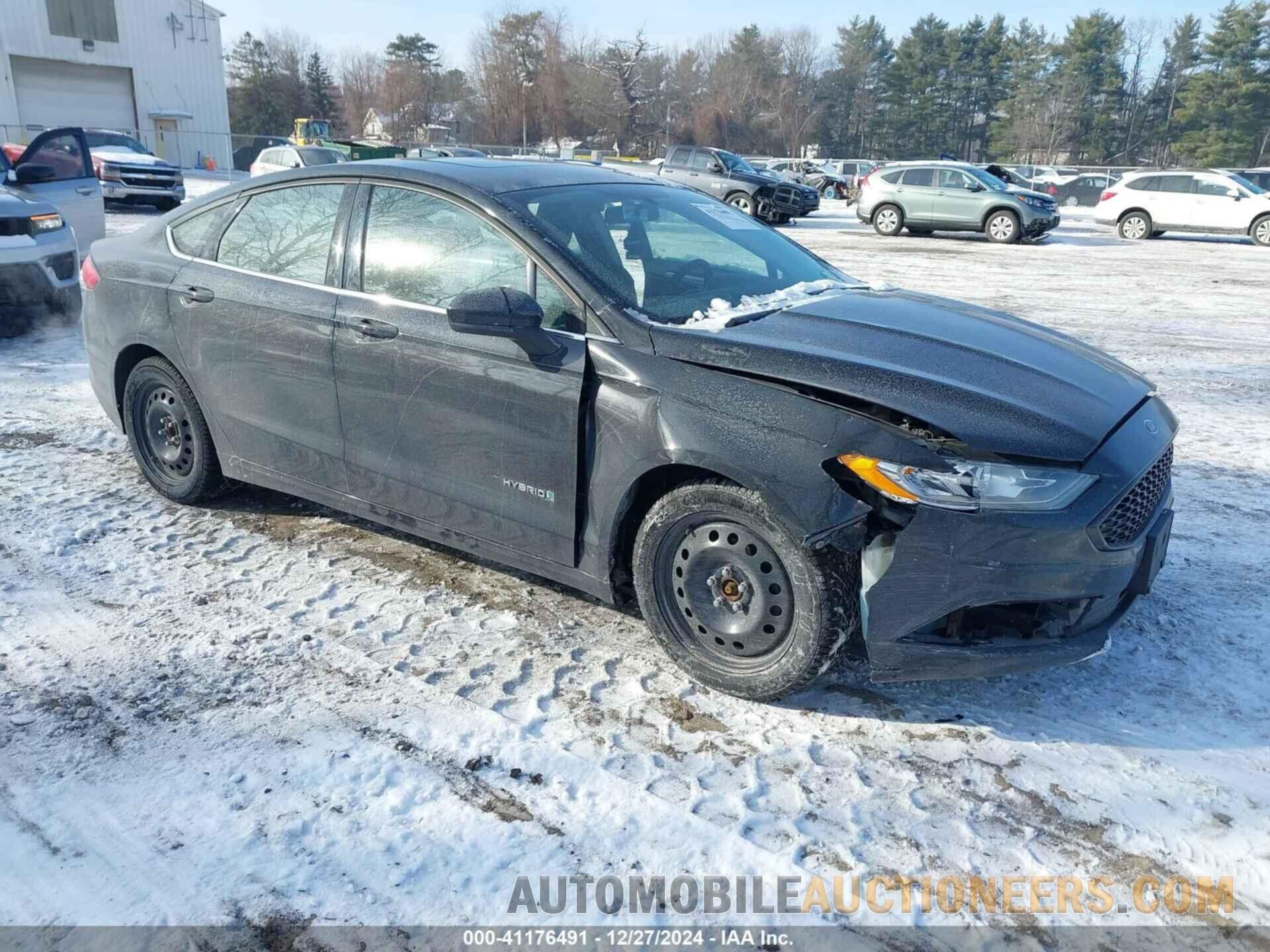 3FA6P0LU4JR132643 FORD FUSION HYBRID 2018