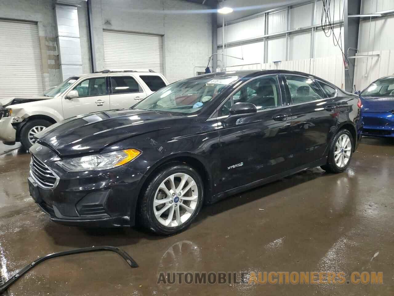 3FA6P0LU4KR114466 FORD FUSION 2019