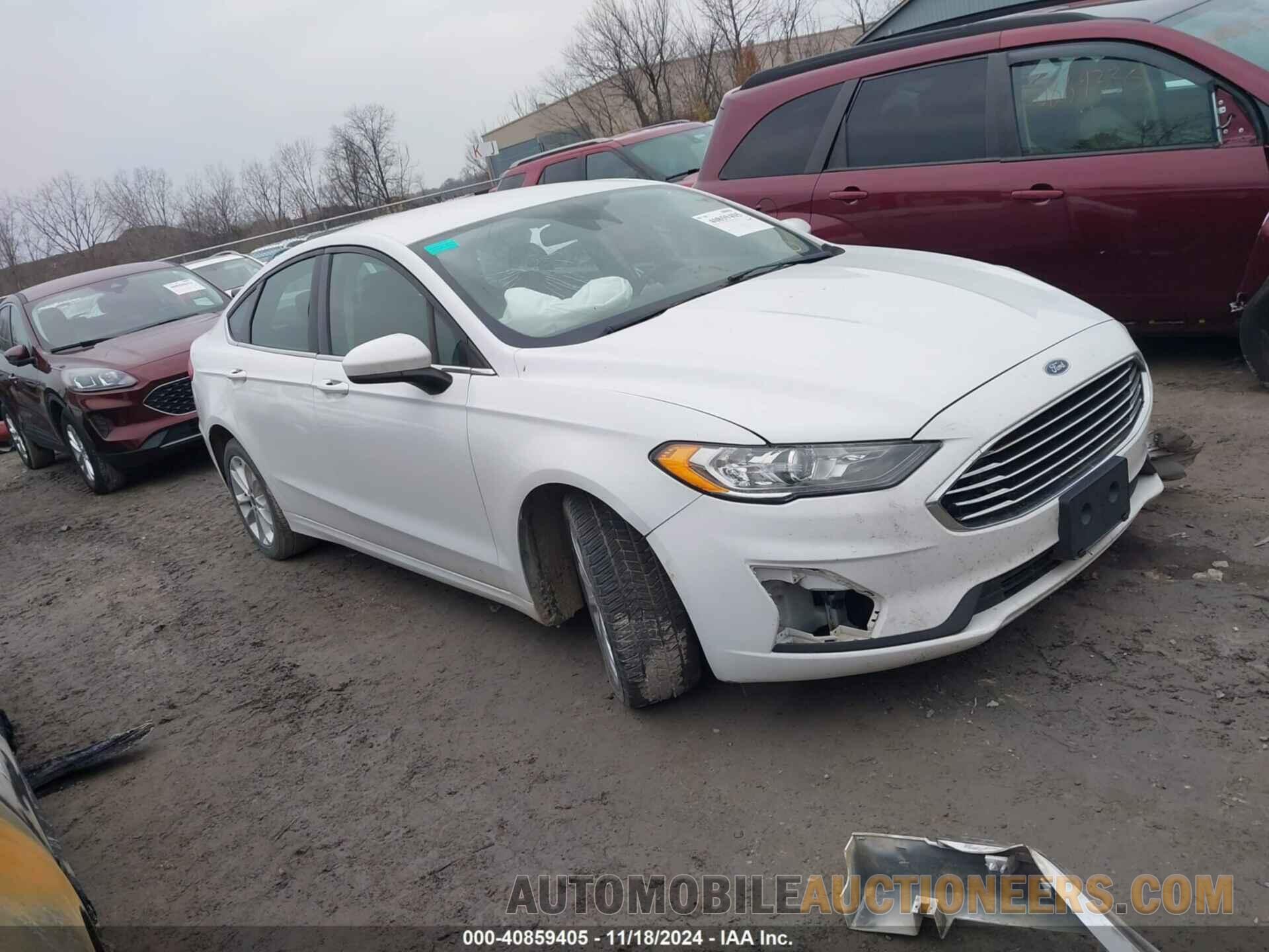 3FA6P0LU4KR165045 FORD FUSION HYBRID 2019