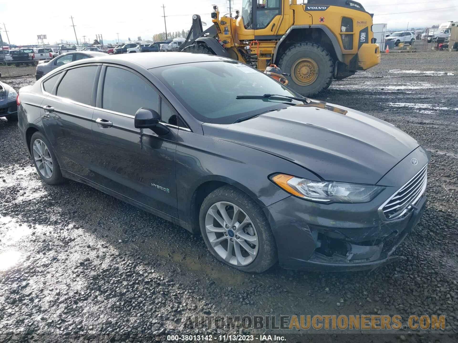 3FA6P0LU4KR178393 FORD FUSION 2019