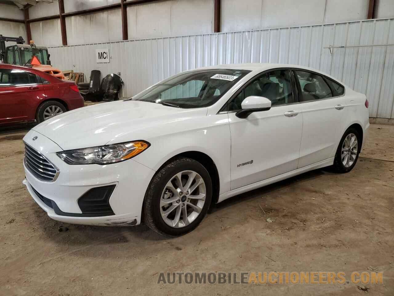 3FA6P0LU4KR189913 FORD FUSION 2019