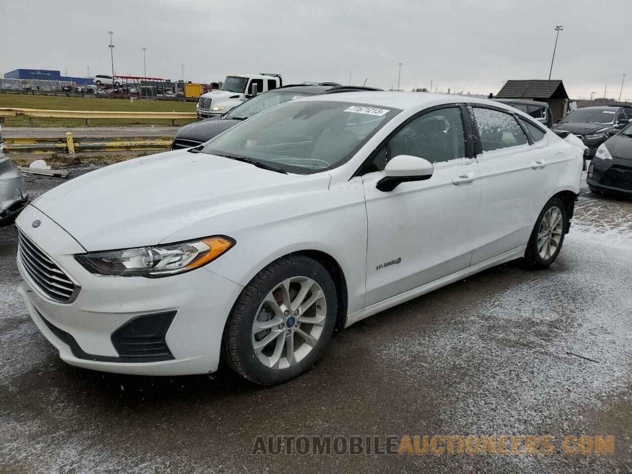 3FA6P0LU4KR262925 FORD FUSION 2019