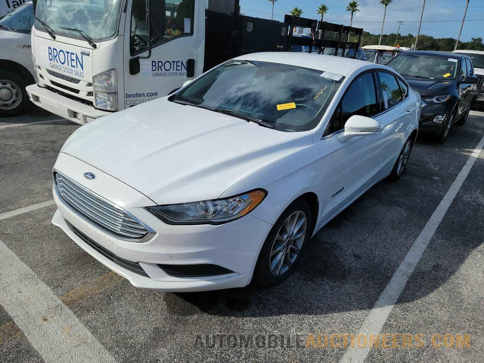 3FA6P0LU5HR296798 Ford Fusion Hybrid 2017