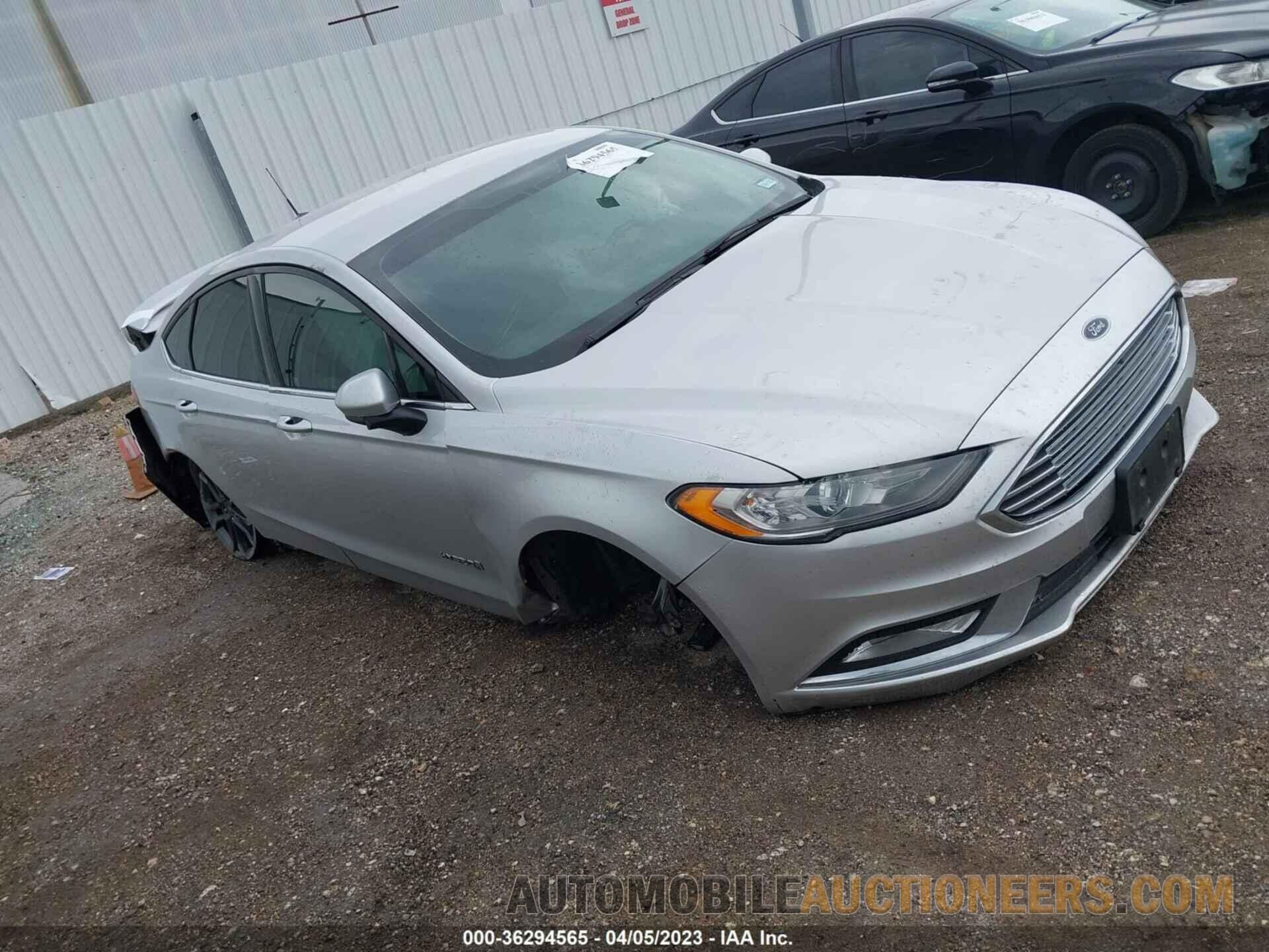 3FA6P0LU5JR128133 FORD FUSION HYBRID 2018