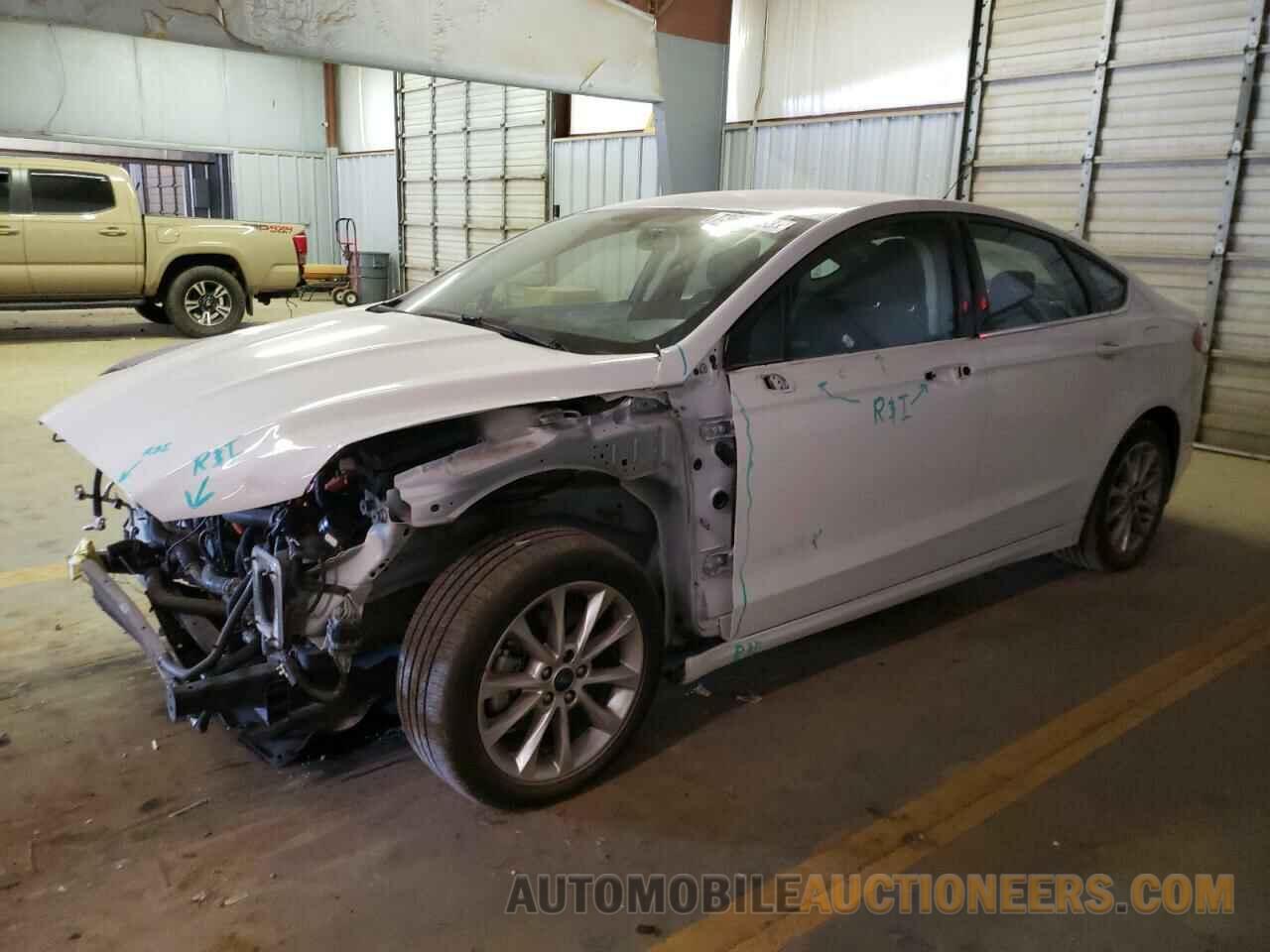 3FA6P0LU5JR162217 FORD FUSION 2018